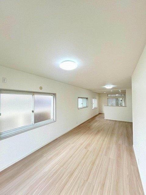 detached 兵庫県宝塚市泉町24-13 ジャルダン宝塚六番館 201号室