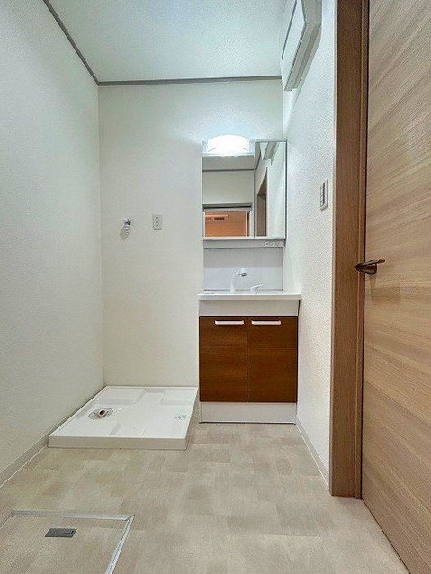 detached 兵庫県宝塚市泉町24-13 ジャルダン宝塚六番館 201号室