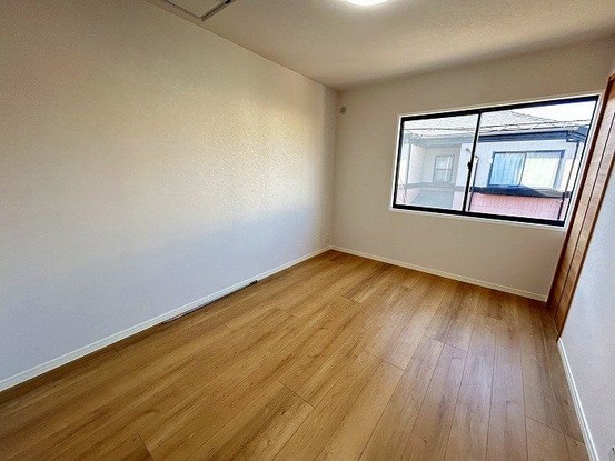 detached 兵庫県宝塚市泉町24-13 ジャルダン宝塚六番館 201号室