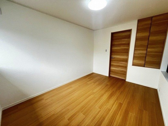 detached 兵庫県宝塚市泉町24-13 ジャルダン宝塚六番館 201号室