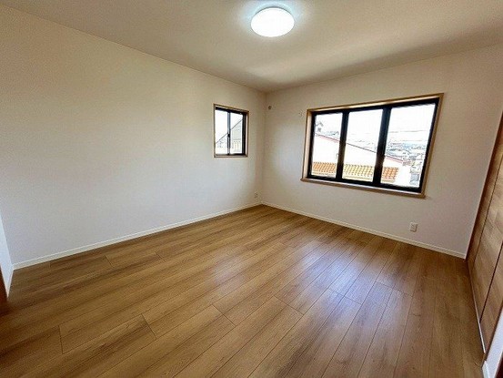 detached 兵庫県宝塚市泉町24-13 ジャルダン宝塚六番館 201号室