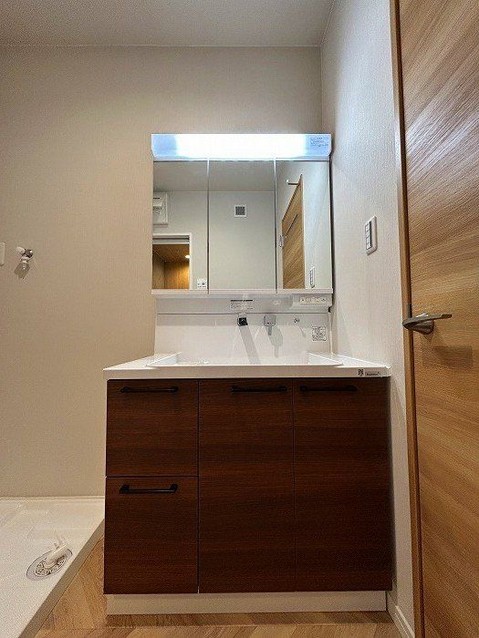 detached 兵庫県宝塚市泉町24-13 ジャルダン宝塚六番館 201号室