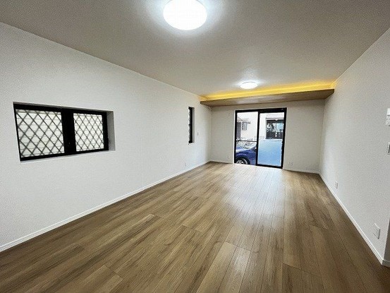 detached 兵庫県宝塚市泉町24-13 ジャルダン宝塚六番館 201号室
