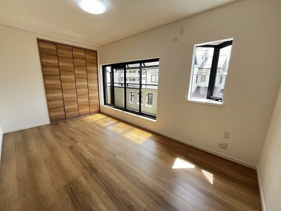 detached 兵庫県宝塚市泉町24-13 ジャルダン宝塚六番館 201号室