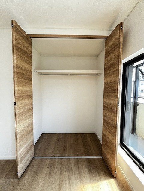 detached 兵庫県宝塚市泉町24-13 ジャルダン宝塚六番館 201号室