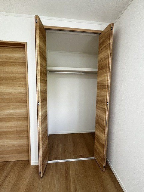 detached 兵庫県宝塚市泉町24-13 ジャルダン宝塚六番館 201号室