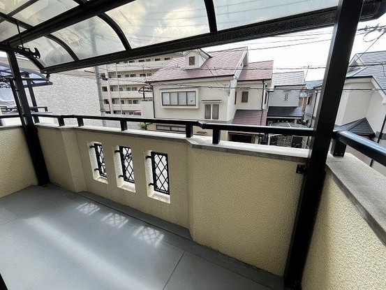 detached 兵庫県宝塚市泉町24-13 ジャルダン宝塚六番館 201号室