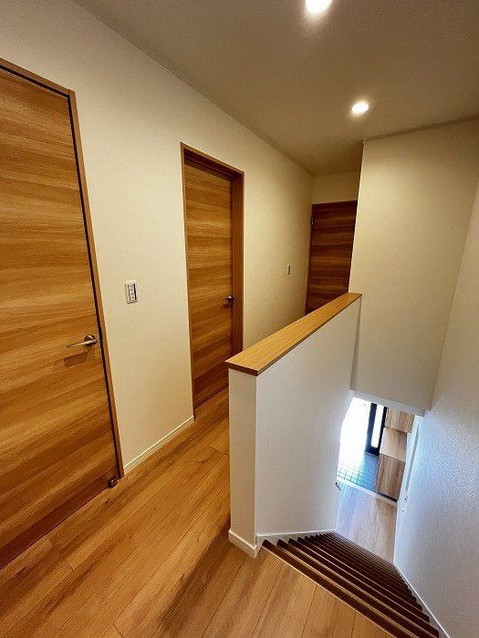 detached 兵庫県宝塚市泉町24-13 ジャルダン宝塚六番館 201号室