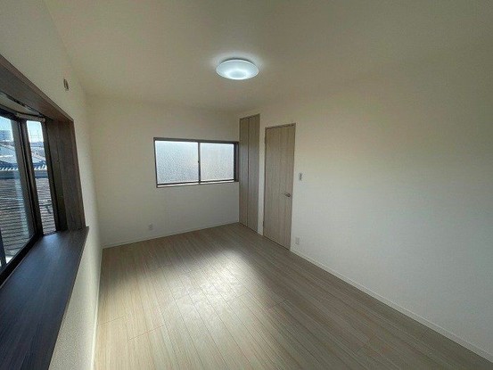 detached 兵庫県宝塚市泉町24-13 ジャルダン宝塚六番館 201号室