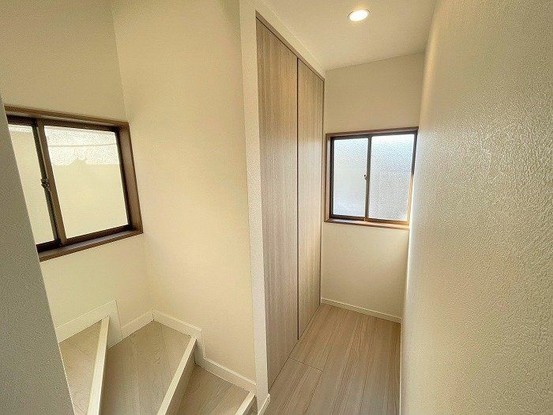 detached 兵庫県宝塚市泉町24-13 ジャルダン宝塚六番館 201号室