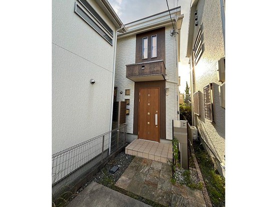 detached 兵庫県宝塚市泉町24-13 ジャルダン宝塚六番館 201号室