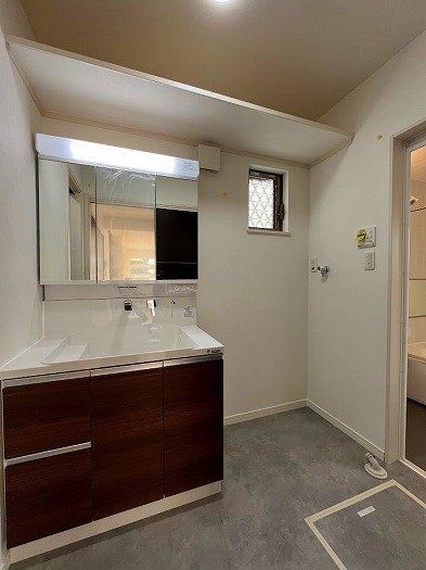 detached 兵庫県宝塚市泉町24-13 ジャルダン宝塚六番館 201号室