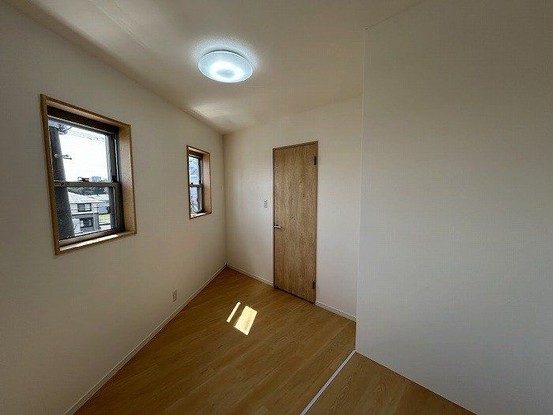 detached 兵庫県宝塚市泉町24-13 ジャルダン宝塚六番館 201号室
