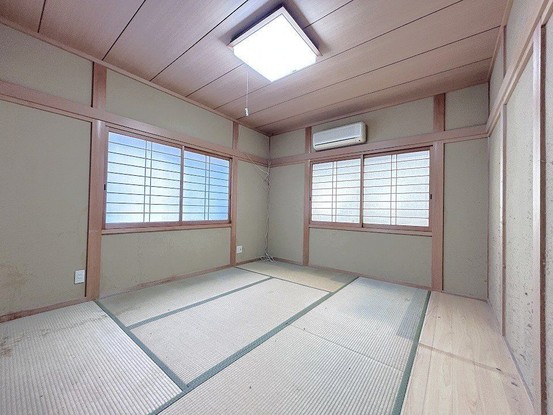 detached 兵庫県宝塚市泉町24-13 ジャルダン宝塚六番館 201号室