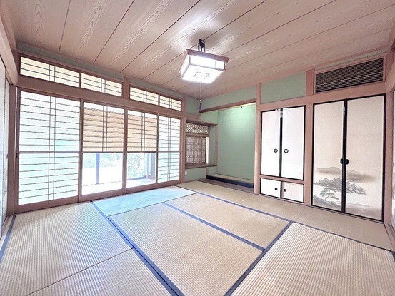 detached 兵庫県宝塚市泉町24-13 ジャルダン宝塚六番館 201号室