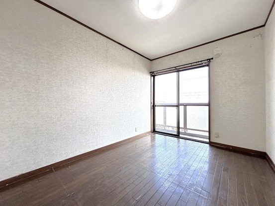 detached 兵庫県宝塚市泉町24-13 ジャルダン宝塚六番館 201号室