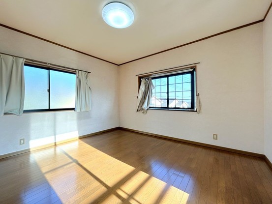 detached 兵庫県宝塚市泉町24-13 ジャルダン宝塚六番館 201号室