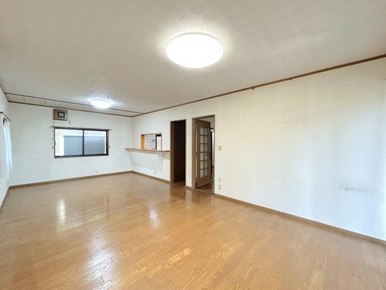 detached 兵庫県宝塚市泉町24-13 ジャルダン宝塚六番館 201号室