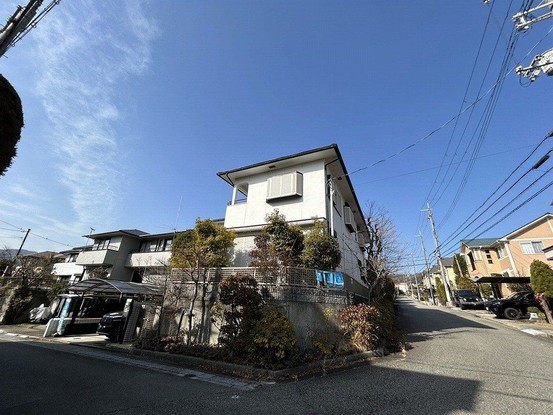 detached 兵庫県宝塚市泉町24-13 ジャルダン宝塚六番館 201号室