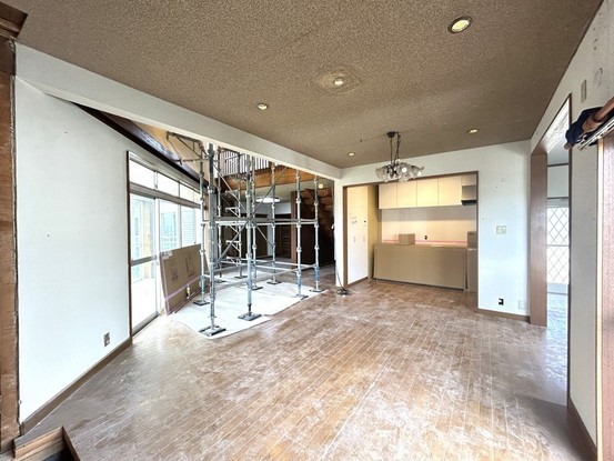 detached 兵庫県宝塚市泉町24-13 ジャルダン宝塚六番館 201号室