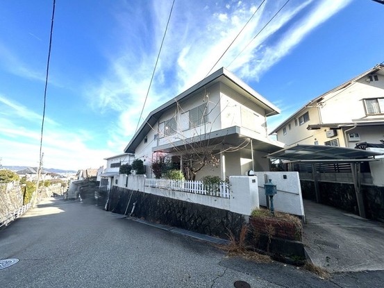 detached 兵庫県宝塚市泉町24-13 ジャルダン宝塚六番館 201号室