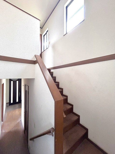 detached 兵庫県宝塚市泉町24-13 ジャルダン宝塚六番館 201号室