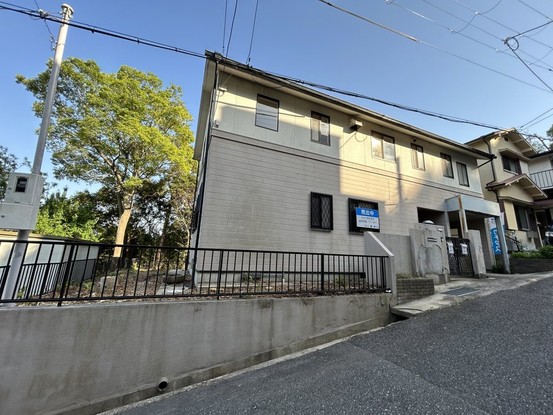detached 兵庫県宝塚市泉町24-13 ジャルダン宝塚六番館 201号室
