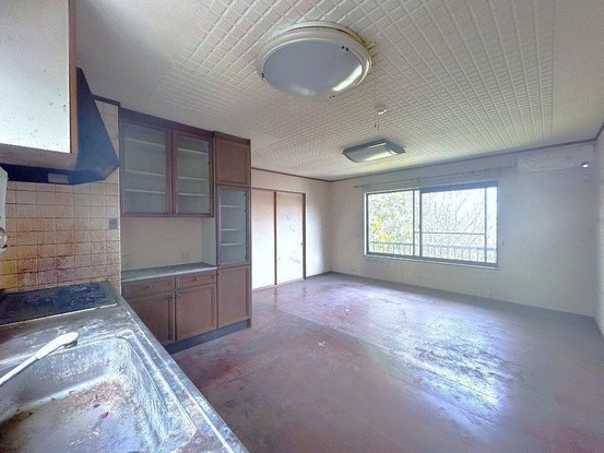 detached 兵庫県宝塚市泉町24-13 ジャルダン宝塚六番館 201号室