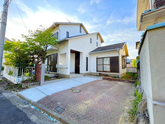 detached 兵庫県宝塚市泉町24-13 ジャルダン宝塚六番館 201号室