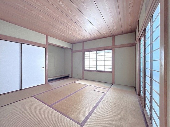 detached 兵庫県宝塚市泉町24-13 ジャルダン宝塚六番館 201号室