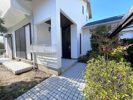 detached 兵庫県宝塚市泉町24-13 ジャルダン宝塚六番館 201号室