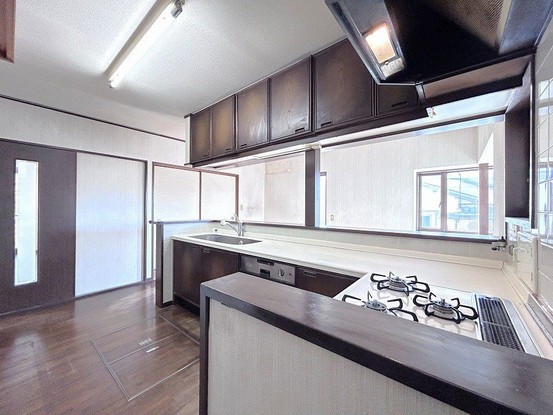 detached 兵庫県宝塚市泉町24-13 ジャルダン宝塚六番館 201号室