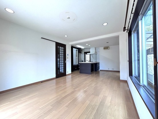 detached 兵庫県宝塚市泉町24-13 ジャルダン宝塚六番館 201号室