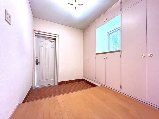 detached 兵庫県宝塚市泉町24-13 ジャルダン宝塚六番館 201号室