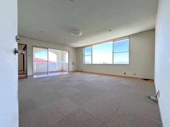 detached 兵庫県宝塚市泉町24-13 ジャルダン宝塚六番館 201号室