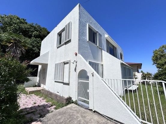detached 兵庫県宝塚市泉町24-13 ジャルダン宝塚六番館 201号室