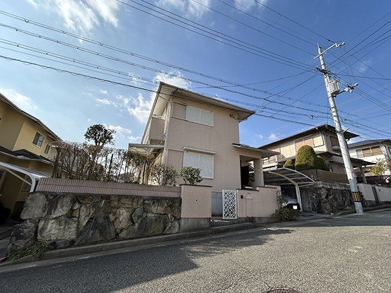 detached 兵庫県宝塚市泉町24-13 ジャルダン宝塚六番館 201号室