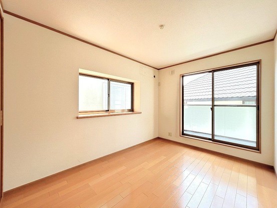 detached 兵庫県宝塚市泉町24-13 ジャルダン宝塚六番館 201号室