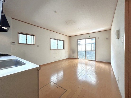 detached 兵庫県宝塚市泉町24-13 ジャルダン宝塚六番館 201号室