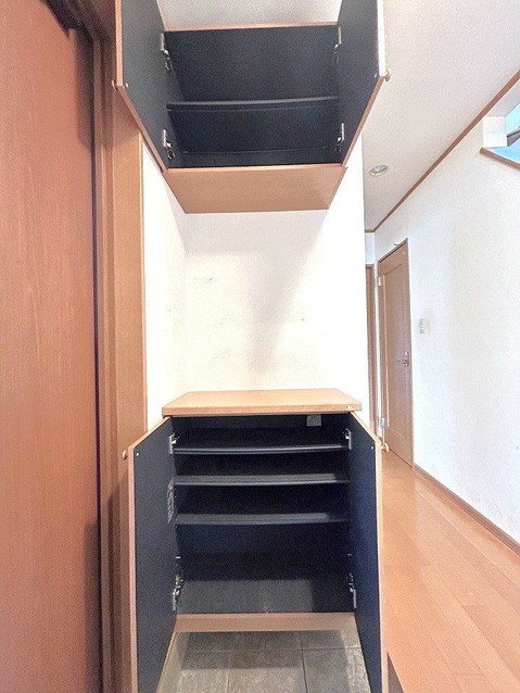 detached 兵庫県宝塚市泉町24-13 ジャルダン宝塚六番館 201号室