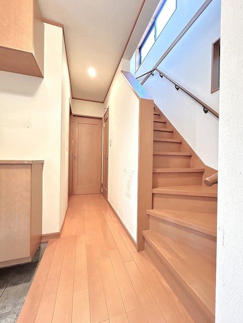 detached 兵庫県宝塚市泉町24-13 ジャルダン宝塚六番館 201号室