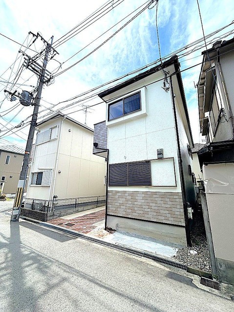 detached 兵庫県宝塚市泉町24-13 ジャルダン宝塚六番館 201号室