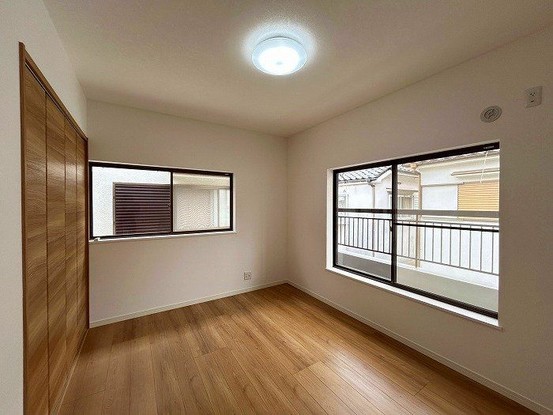detached 兵庫県宝塚市泉町24-13 ジャルダン宝塚六番館 201号室