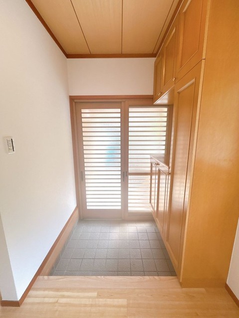 detached 京都府京都市伏見区淀際目町235番地4 淀際目町貸店舗