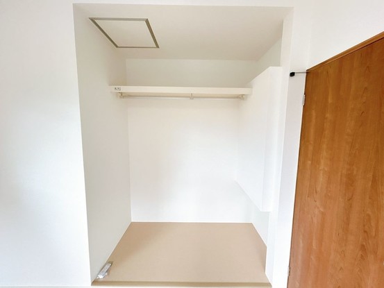 detached 京都府京都市伏見区淀際目町235番地4 淀際目町貸店舗