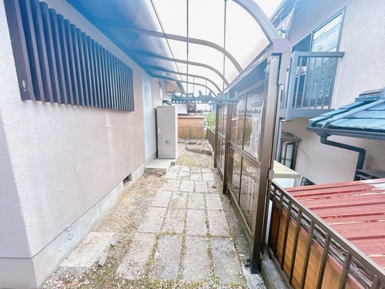 detached 京都府京都市伏見区淀際目町235番地4 淀際目町貸店舗