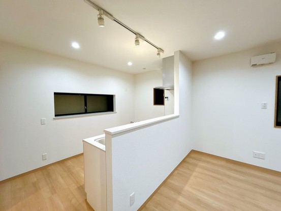 townhouse 京都府京都市伏見区淀際目町235番地4 淀際目町貸店舗