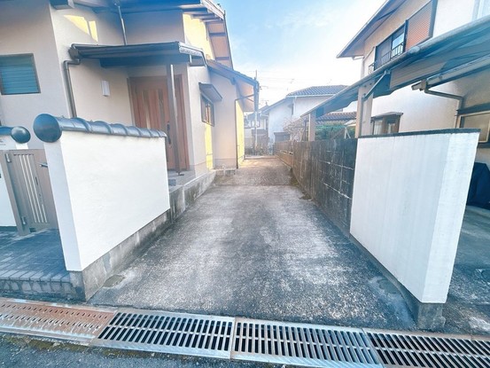 detached 京都府京都市伏見区淀際目町235番地4 淀際目町貸店舗
