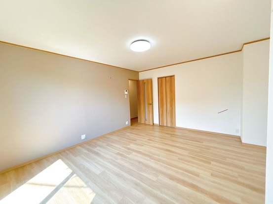 detached 京都府京都市伏見区淀際目町235番地4 淀際目町貸店舗