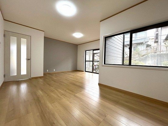 detached 京都府京都市伏見区淀際目町235番地4 淀際目町貸店舗